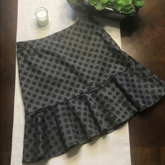 Gray Polka Dot Skirt 💕 - Picture 3 of 7